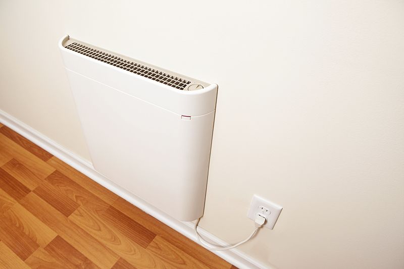 Ceramic panel heater